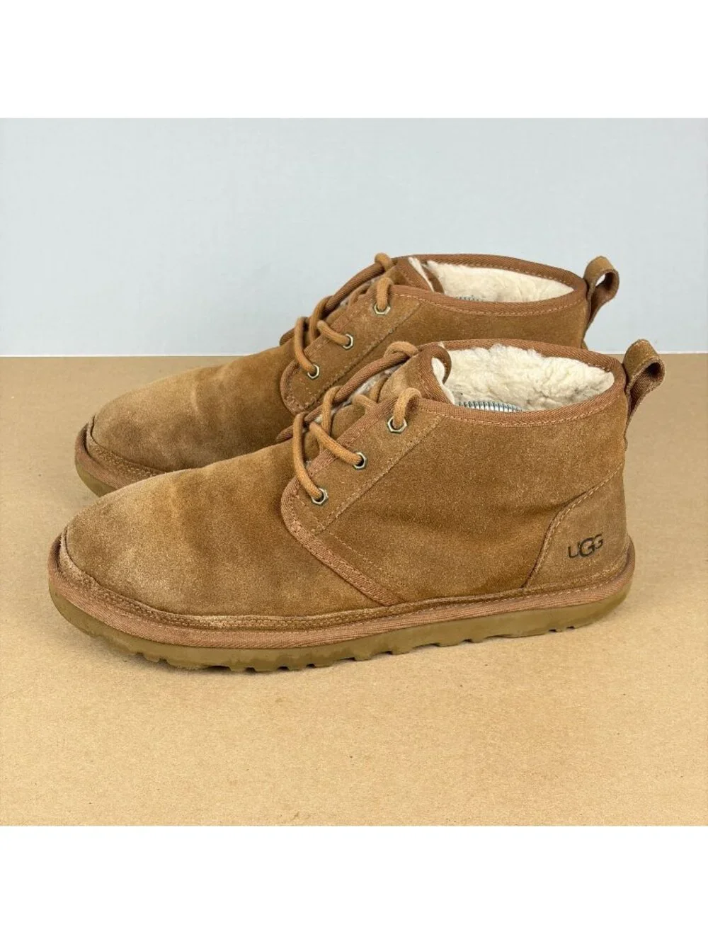 UGG Neumel Suede Shearling Lined Chukka Boot Mens 10 Tan Lace Up Casual